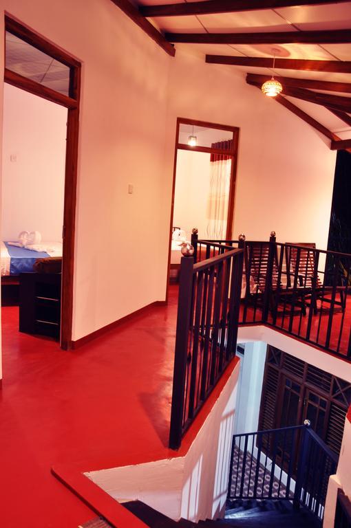 Coconut Garden House Hotel Udawalawe Luaran gambar