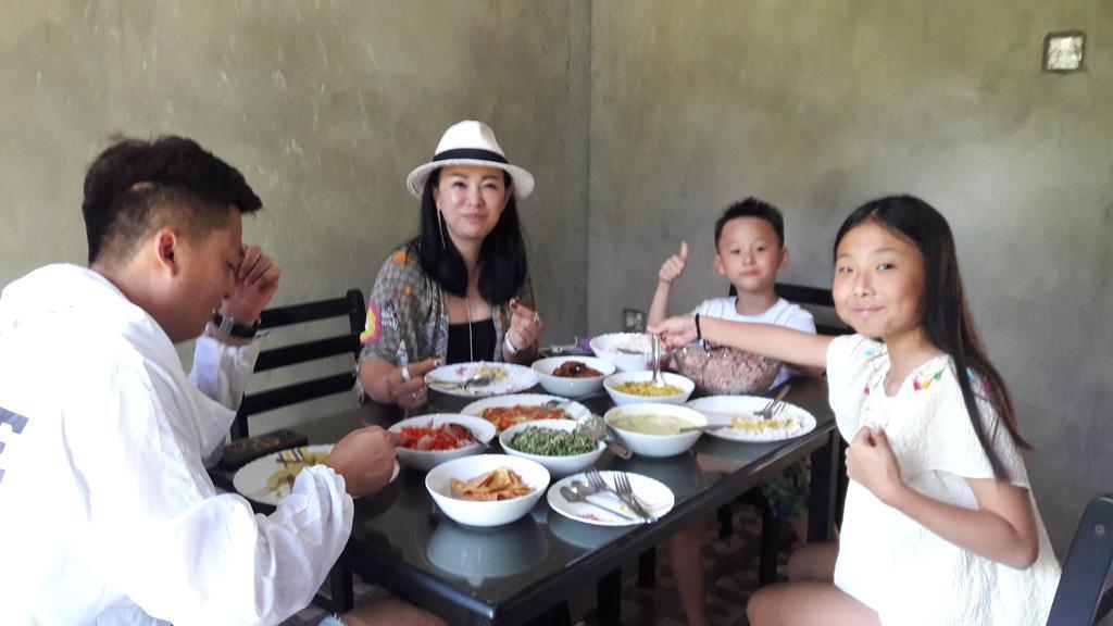 Coconut Garden House Hotel Udawalawe Luaran gambar
